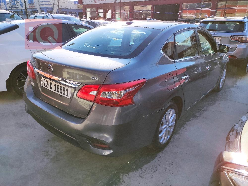 Nissan Sentra